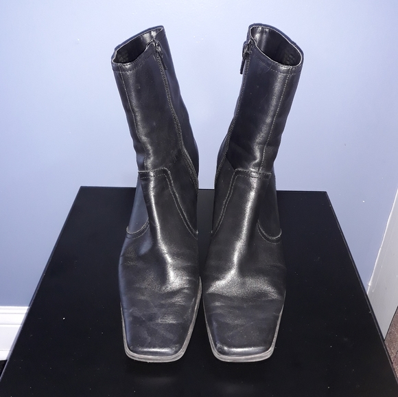 Leather Ankle Boots - Picture 5 of 7